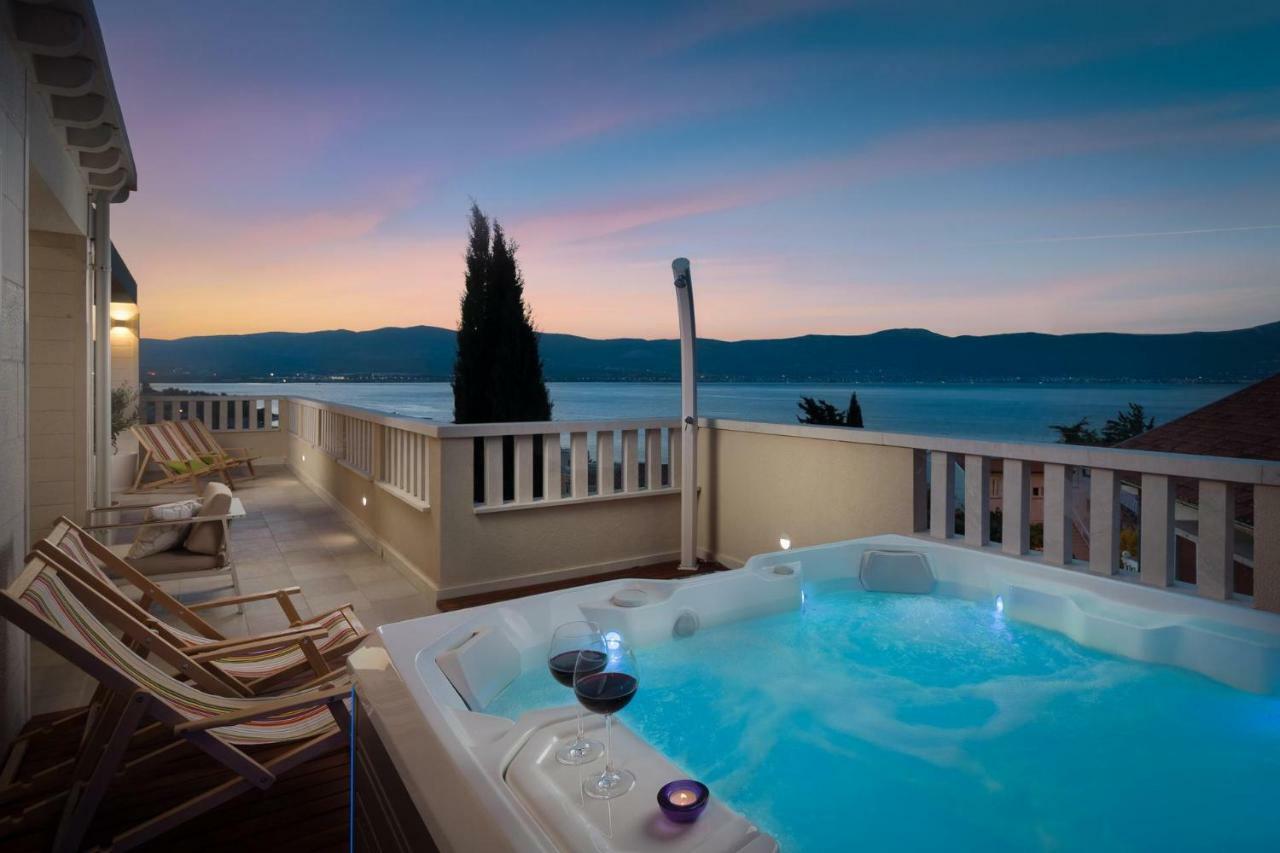 Апартаменты Secret Escape Penthouse Слатине Экстерьер фото